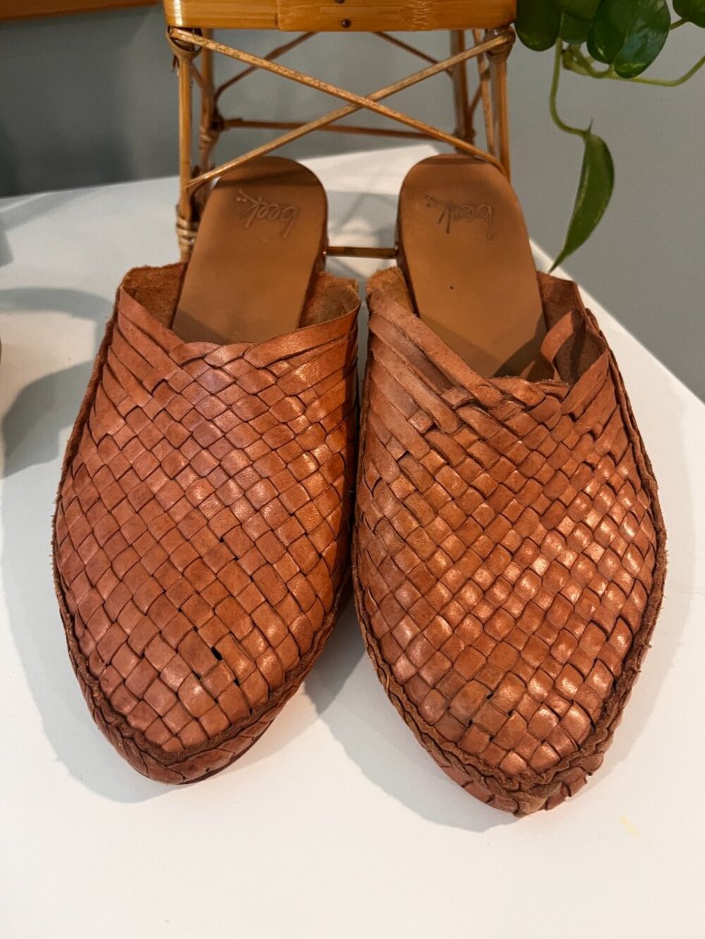 Beek Parrot Woven Leather Mule Slides - Honey Brown -7.5